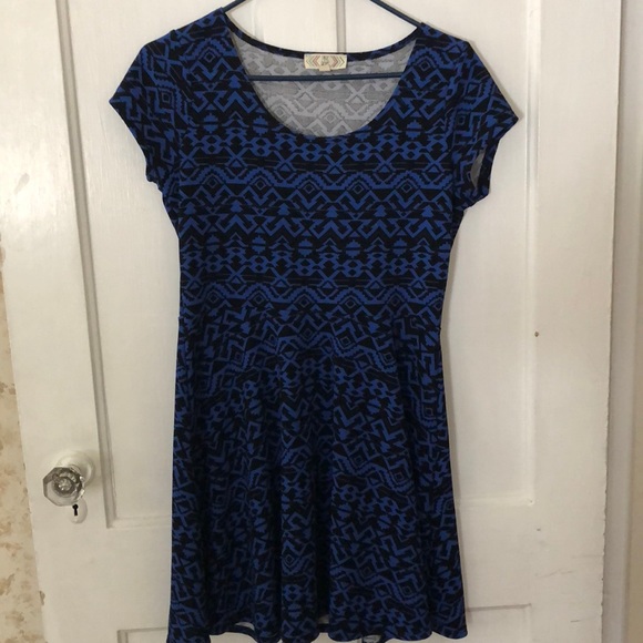 Pink Rose Dresses & Skirts - Casual tribal print dress